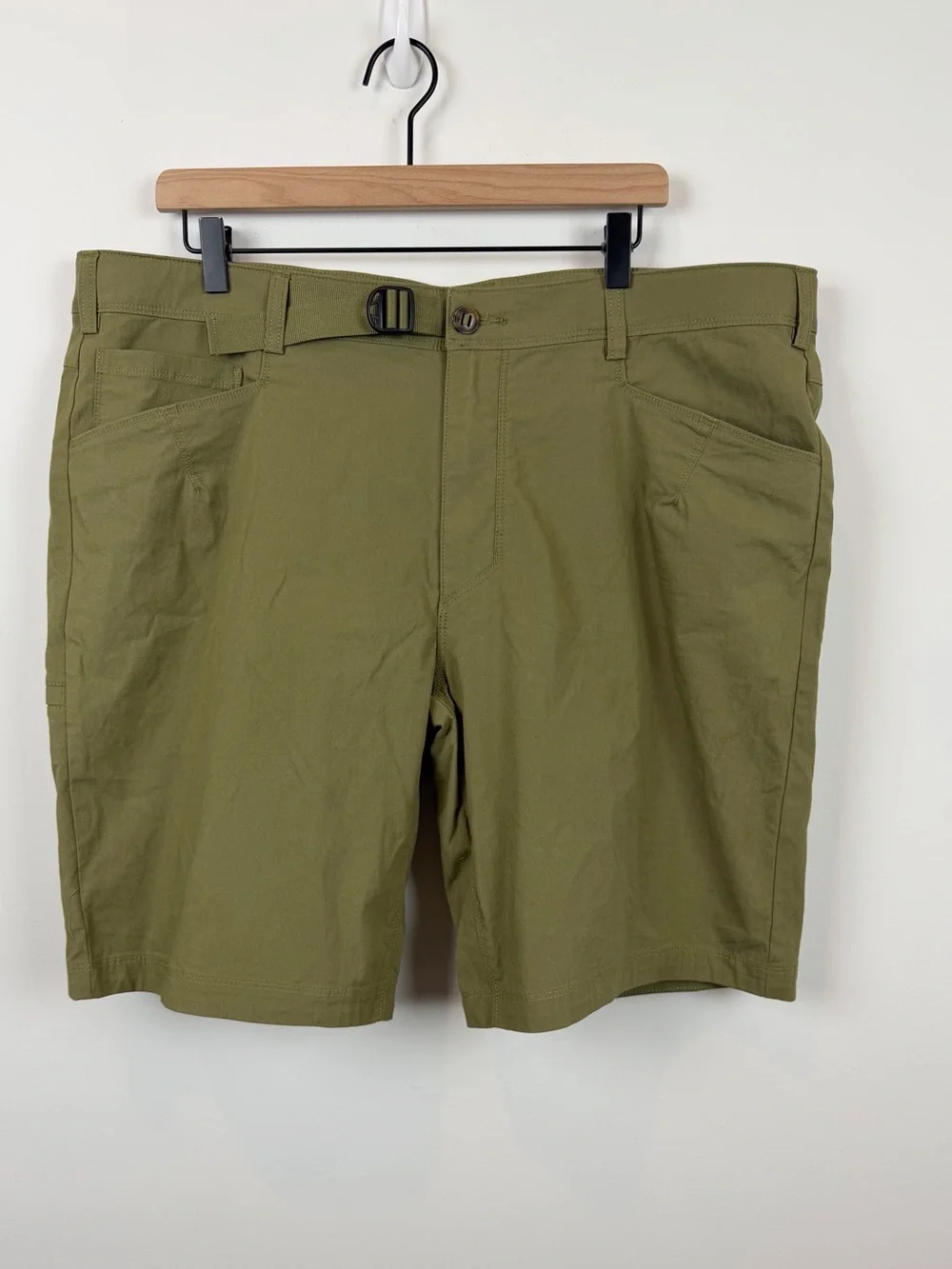 Alaskan Hardgear Shorts Mens 40 Duluth Trading Co Standard Fit Belted Cargo